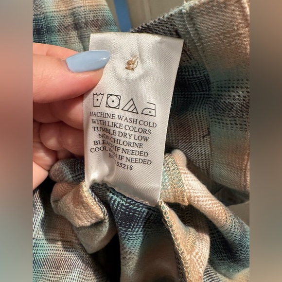 Wildfang Essential Shirtdress Ombre Plaid Blue Long Sleeve Flannel Size XL EUC - Picture 9 of 9